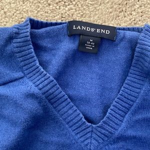 landsend soft v neck sweater size medium purple blue